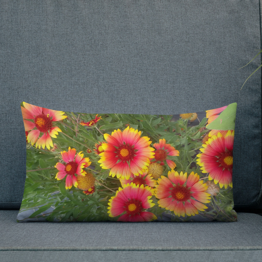 Gallardia 20"x 12" Premium Pillow - Image 5