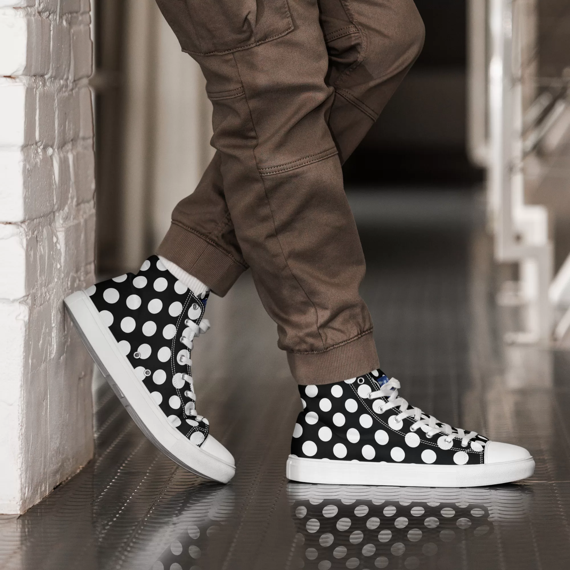 Men’s high-top "White Dots" canvas shoes - Image 3