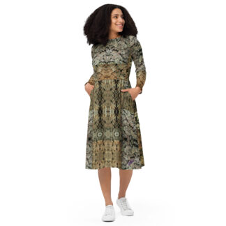 NW Nugz “Bud Face” long sleeve midi dress with pockets. Dried Flower Art